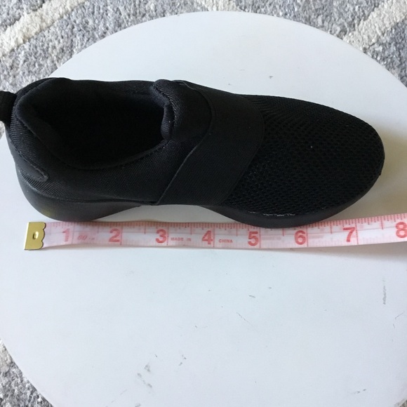 NEW Black Running Slip On Shoes - Picture 7 of 7